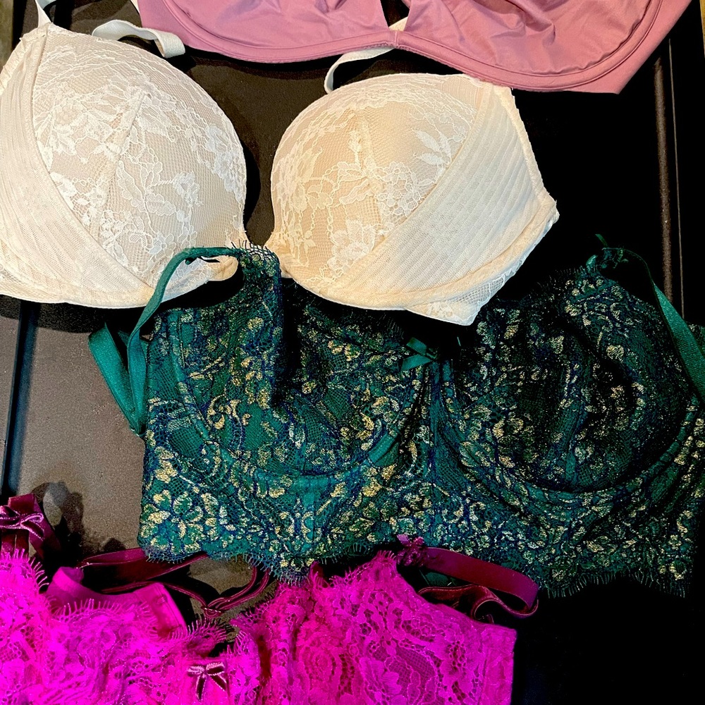 Victoria’s Secret - Four Bra Set. Pink, Green & Gold, Cream and Mauve Size 32DD